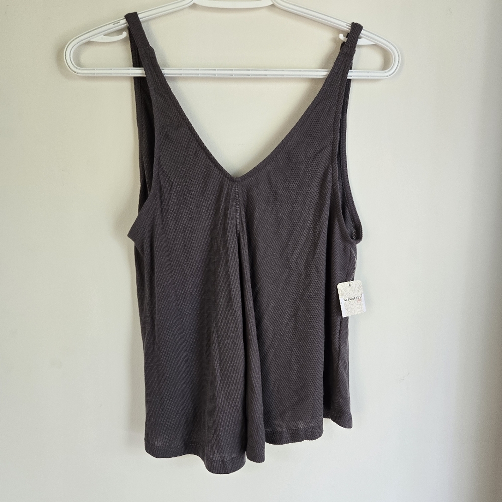 Women's V-Neck Ribbed Tank Top - Gray